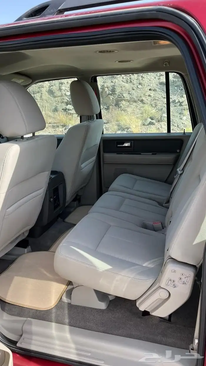 فورد اكسبيدشن 2013 5