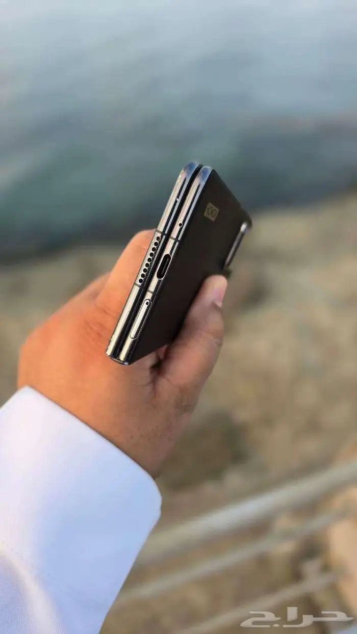 هاتف هونر ماجيك في 2 (Honor Magic V2) هاتف قابل للطي للبيع 9