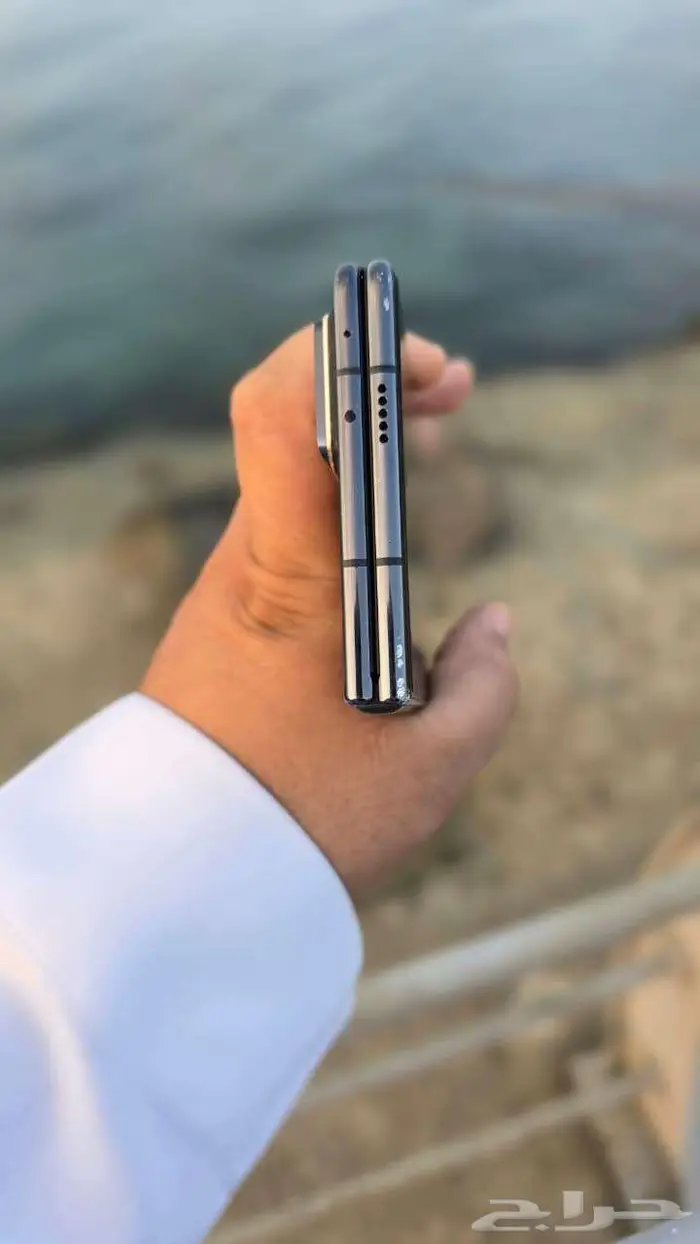 هاتف هونر ماجيك في 2 (Honor Magic V2) هاتف قابل للطي للبيع 8