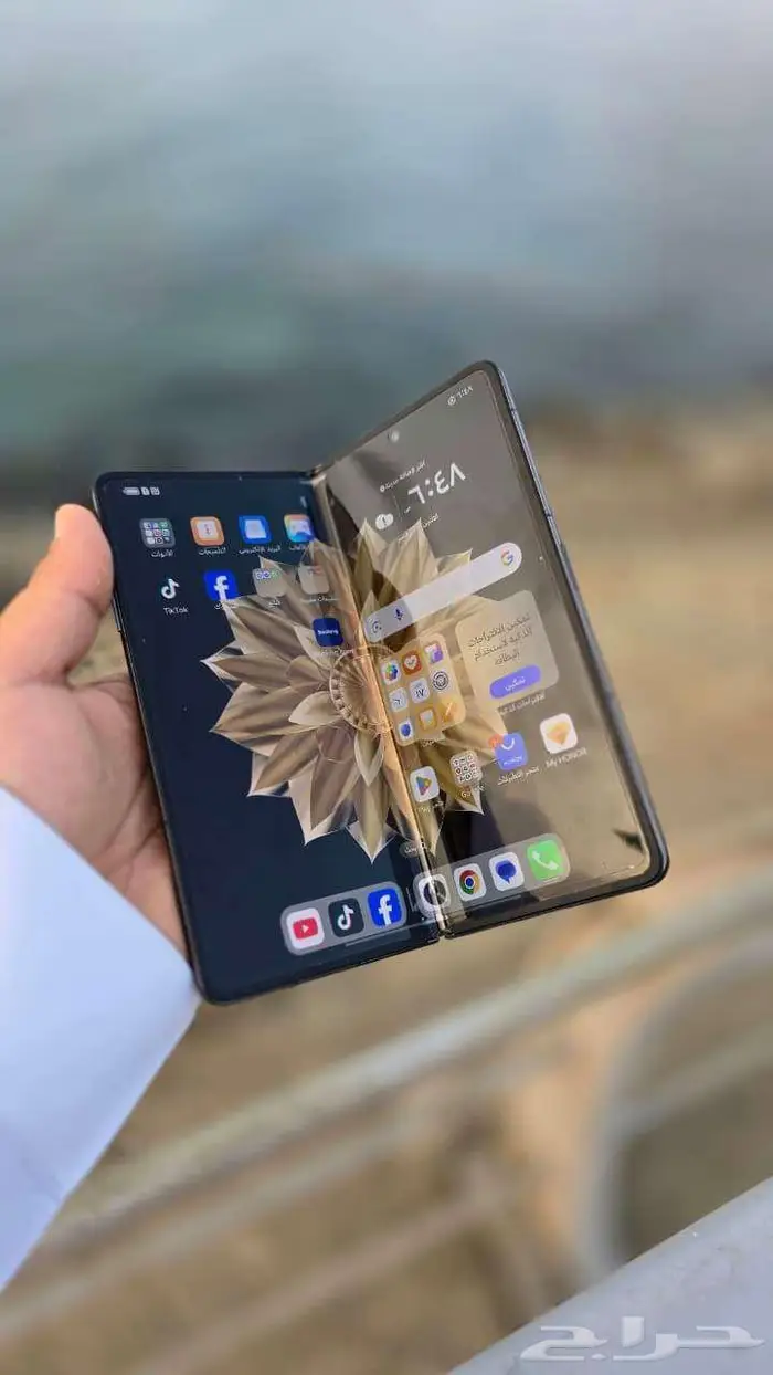 هاتف هونر ماجيك في 2 (Honor Magic V2) هاتف قابل للطي للبيع 12