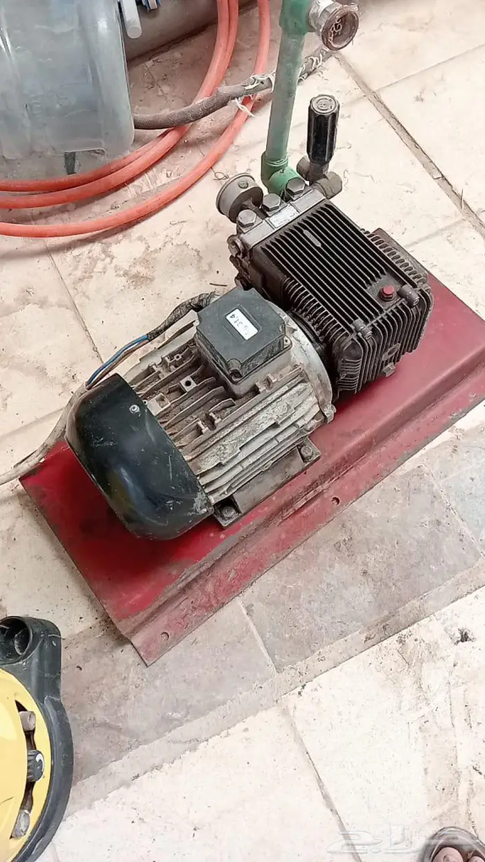 للبيع 3 مضخات (إيطالي وألماني) - ضغط عالي وغسيل 7