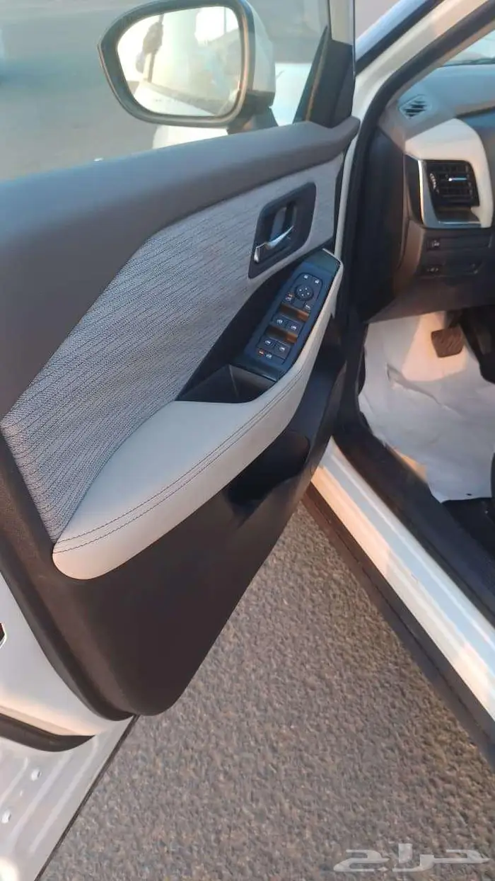 نيسان - اكستريل - استاندر بدون دبل - 5راكب - 2026 10
