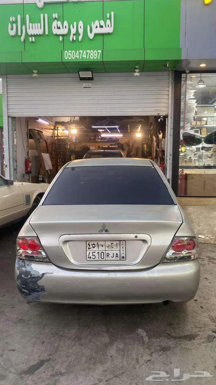 سيارة لانسر مستوبيشي للبيع 2