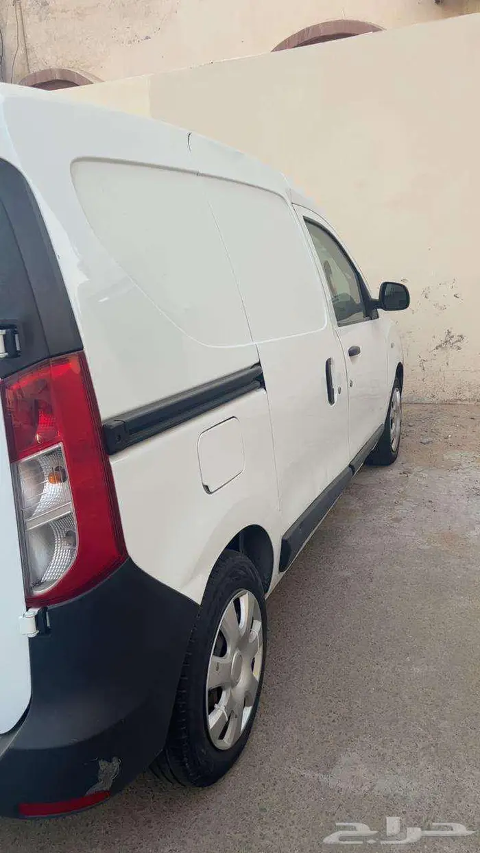 رينو دوكر بنزين 2020 2