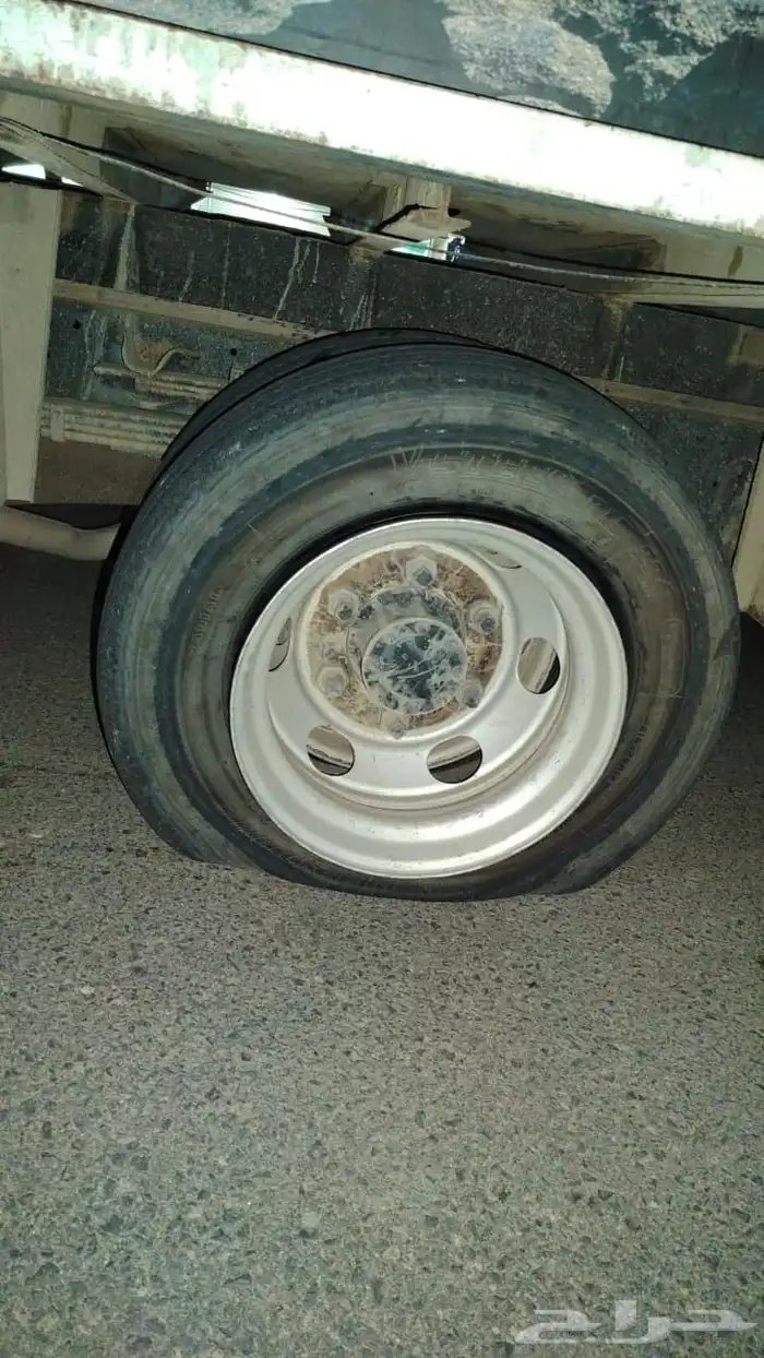 بنشر متنقل متحرك سفري للمتعطل للمعدات و اشاحنات وسيارات اسغ 4