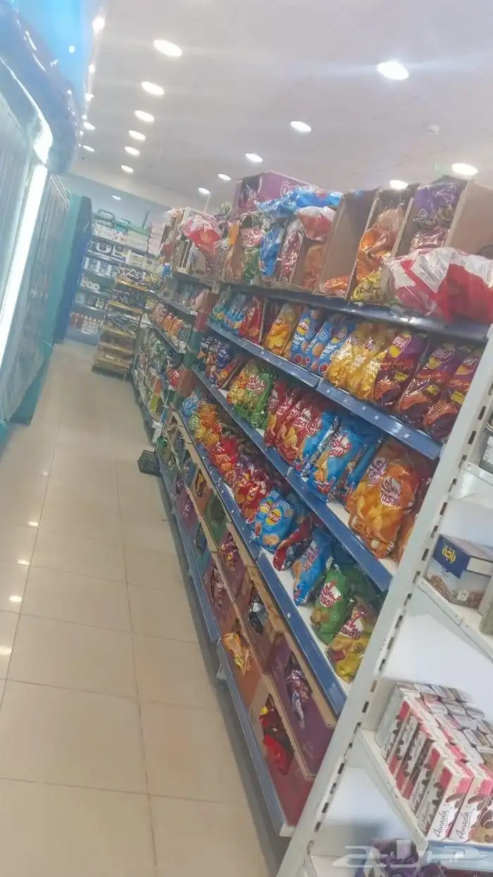 بقالة للبيع بالقصيم 1