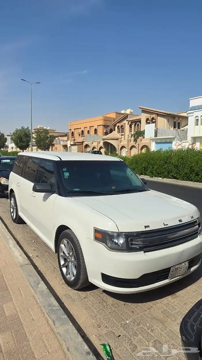 سياره فلكس فورد 2013 5