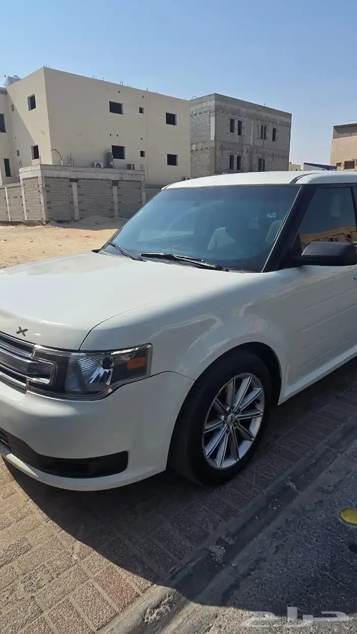 سياره فلكس فورد 2013 11