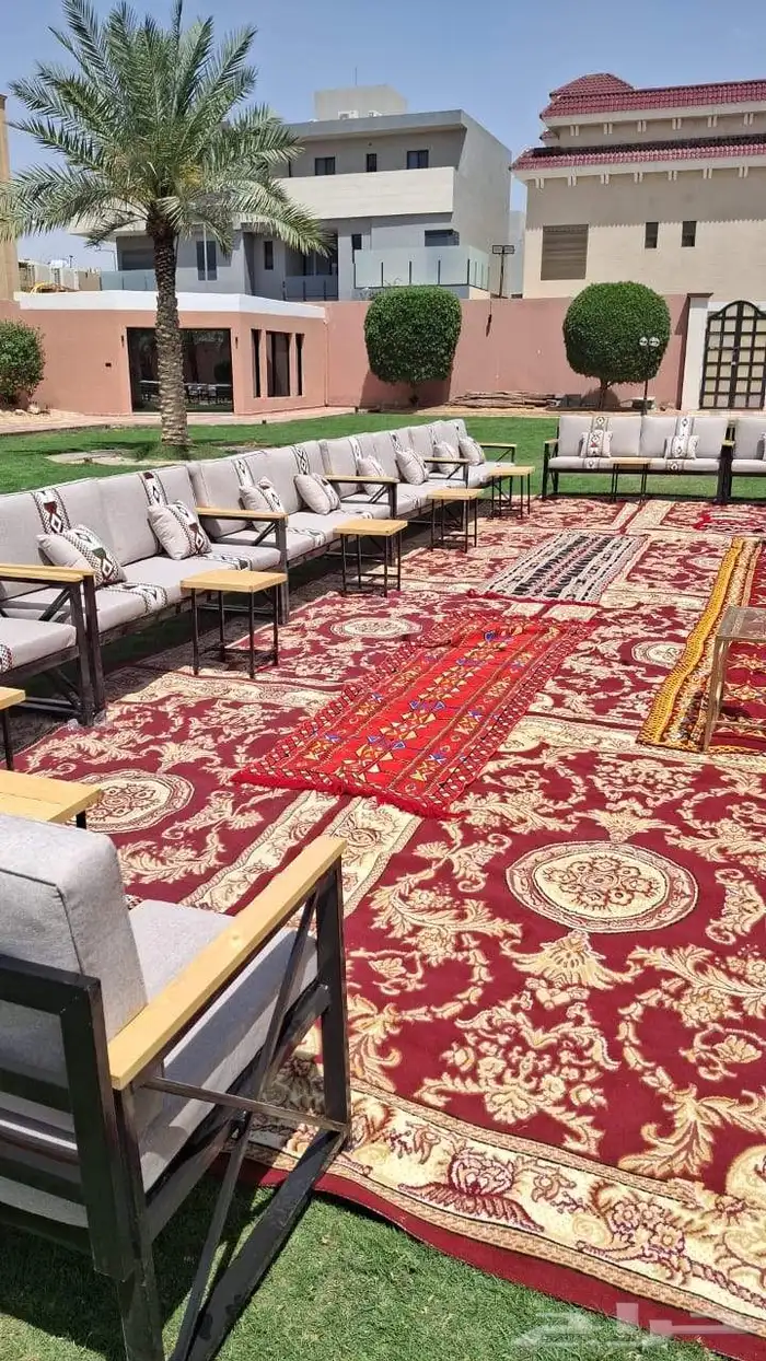 تاجير كرسي وطاولات تاجير كنب تاجير خيام تاجير جلسات شعبيه تا 4