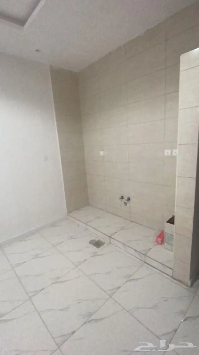 شقق عزاب مكيفة بحي النخيل شهري 2