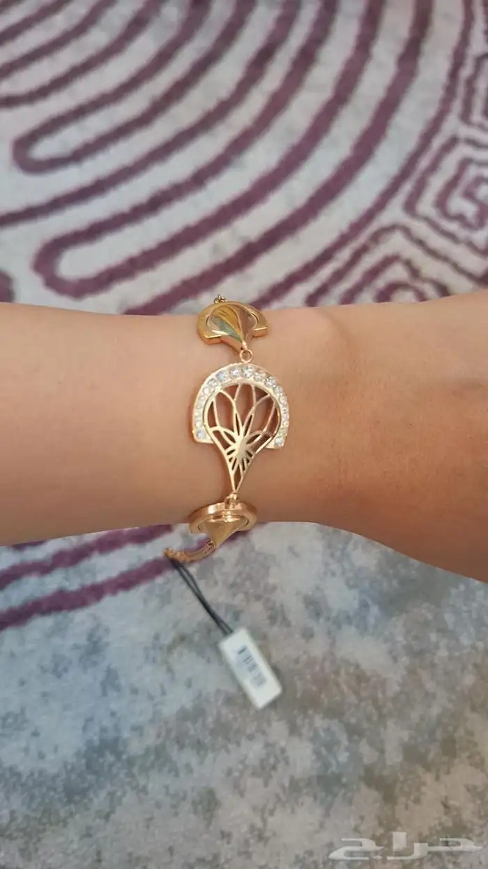 سبح ساعات اساور. اصلي وماركات 26