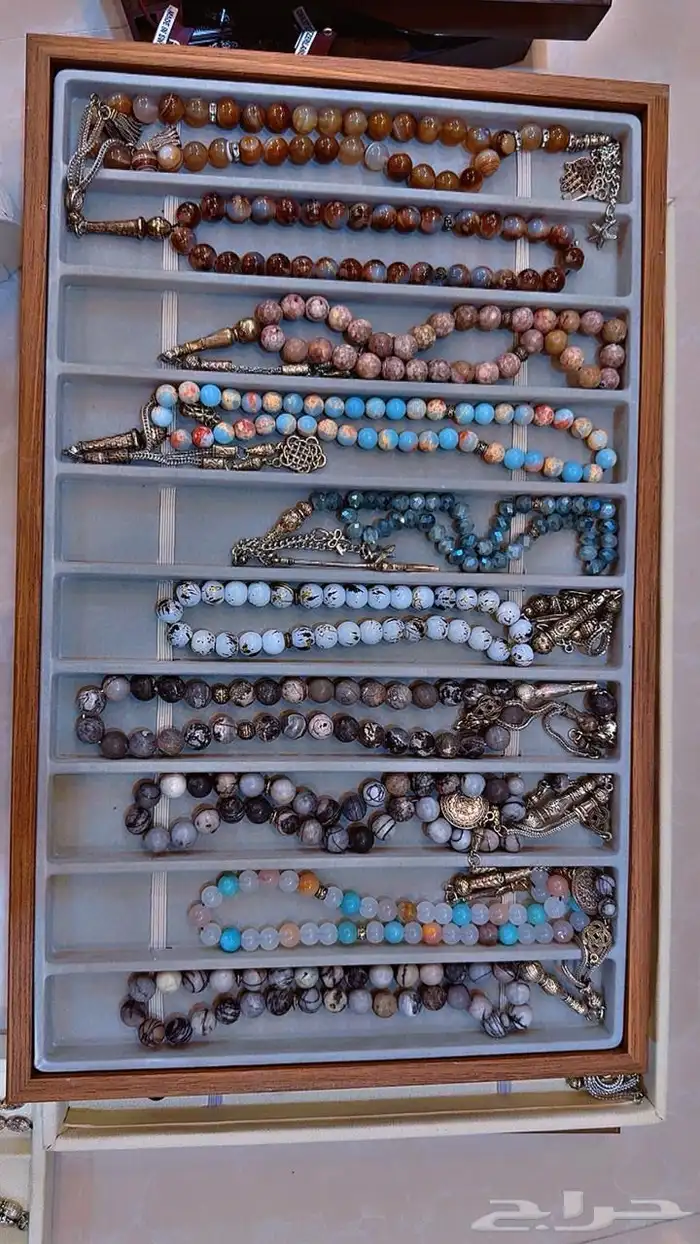 سبح ساعات اساور. اصلي وماركات 27