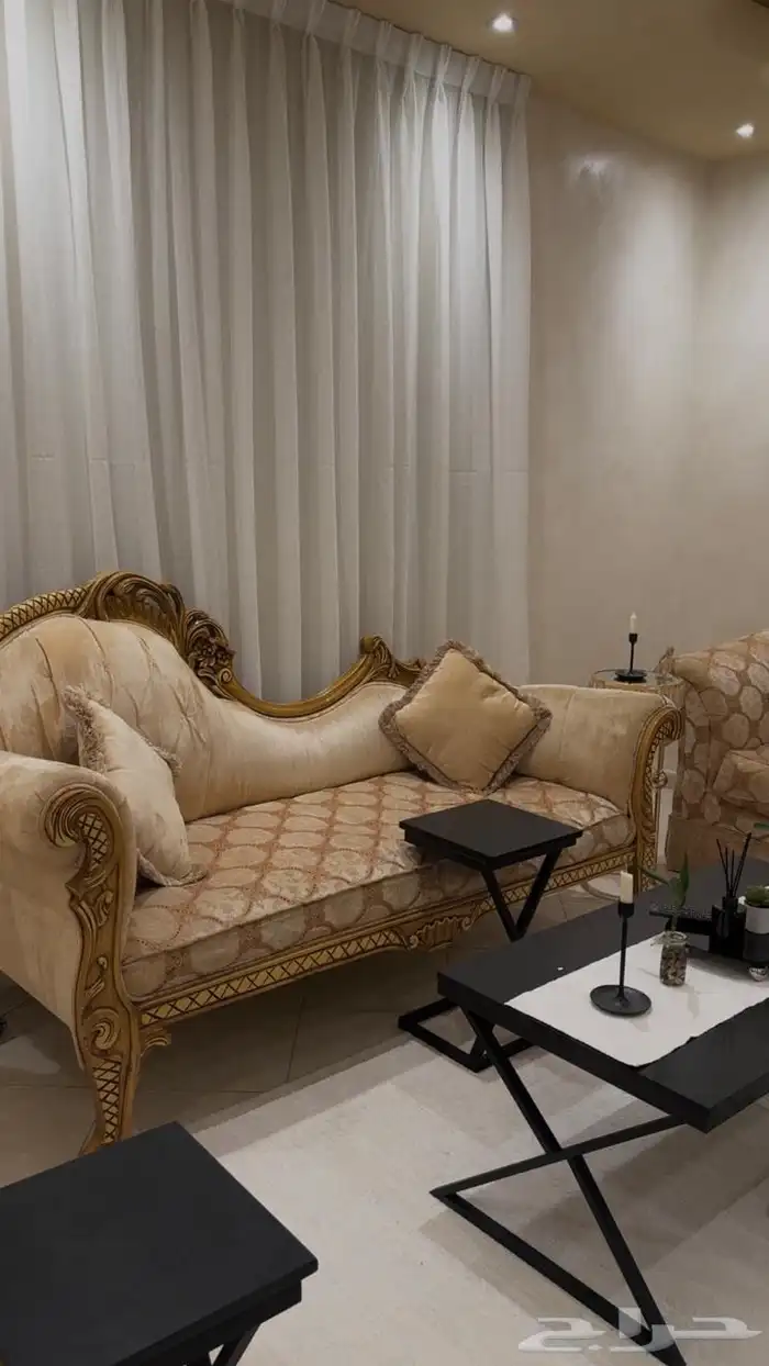 كنب كبير لونو اصفر 2