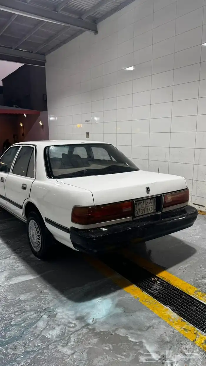 تويوتا كرسيدا 1992 قير عادي الممشى 300الف كيلو 2