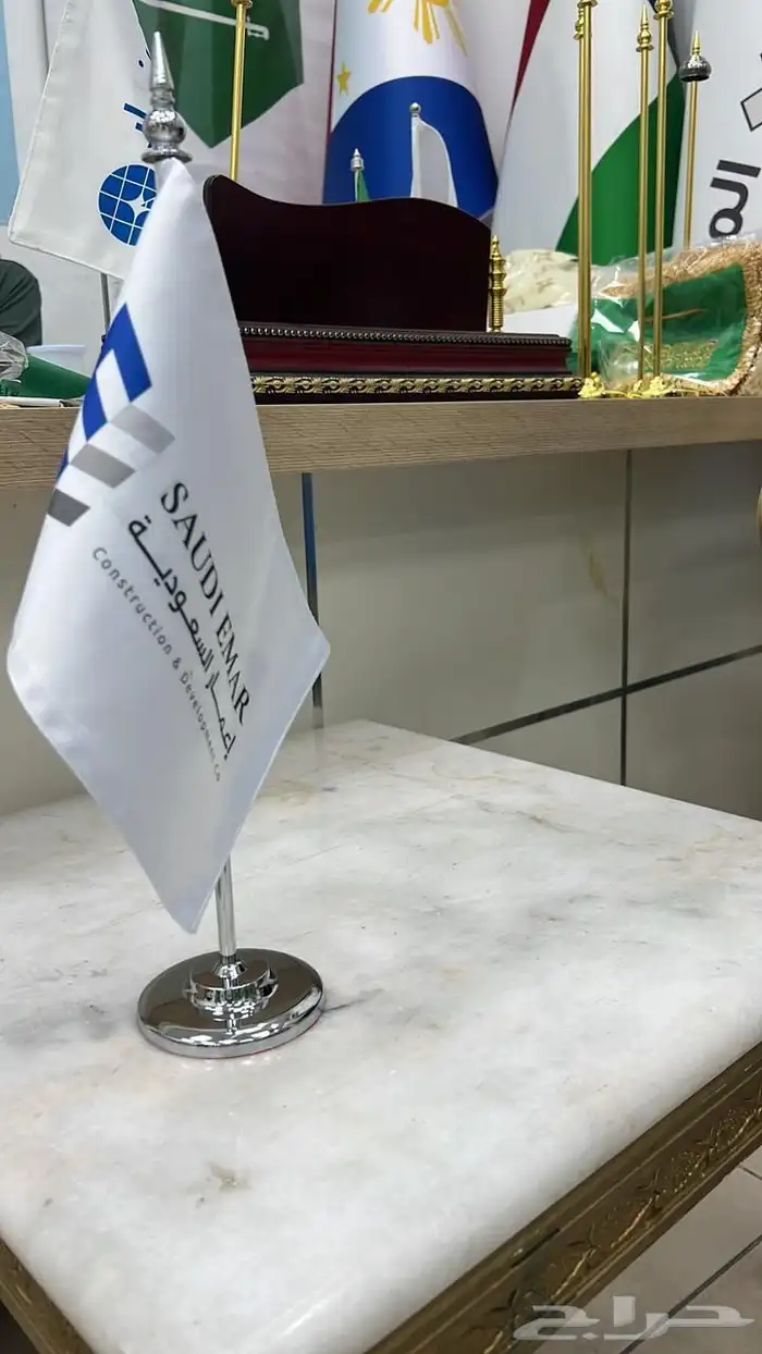 اثاث مكتبي أعلام صور بنر رول اب لما استان بوب اب لوحات 22