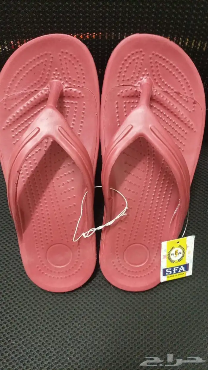 للبيع جزمات اسبورت وا اسليبر بي أسعار الجمله 86