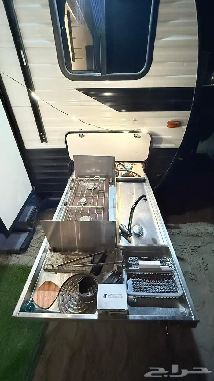 كرفان 2022 بحالة ممتازة سحب 12