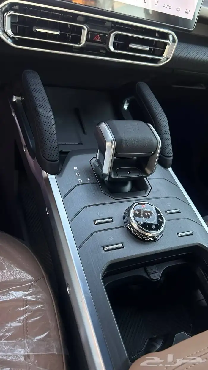 جيتور T2 لاكسري 2026 لدى شركة عبدالمجيد الخضر 10
