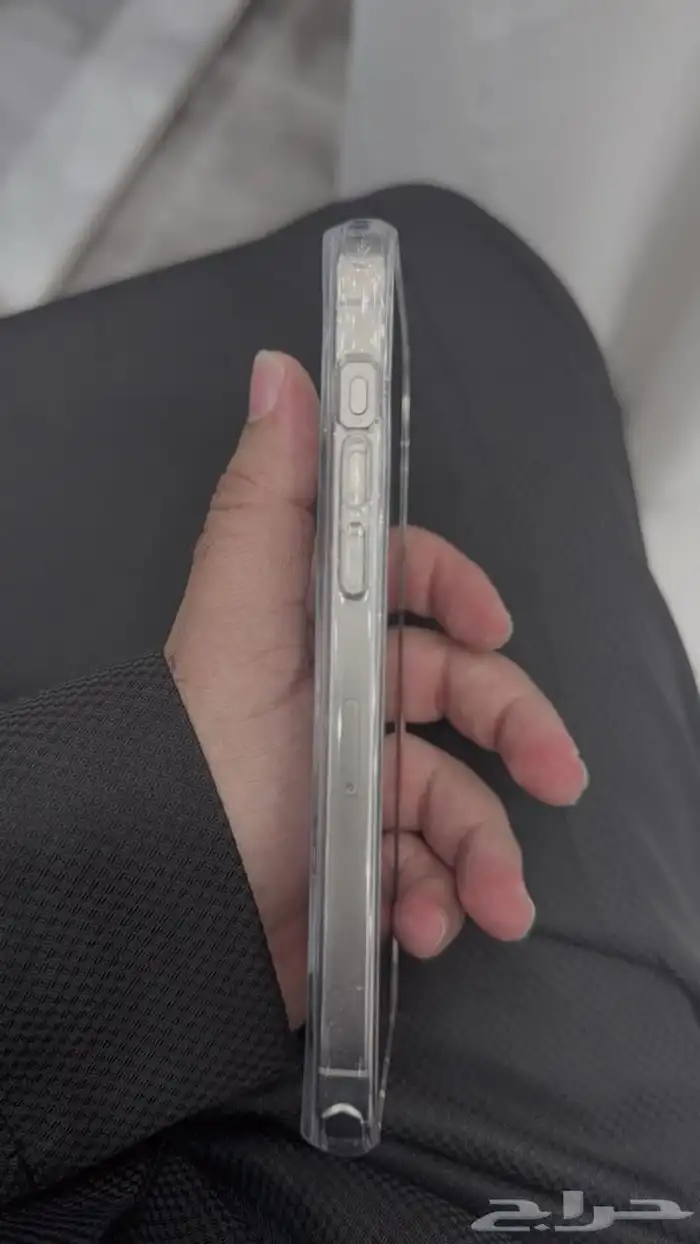 ايفون 15 برو ماكس 256 تيتانيوم نظيف بلمعته اعلى سومه 3