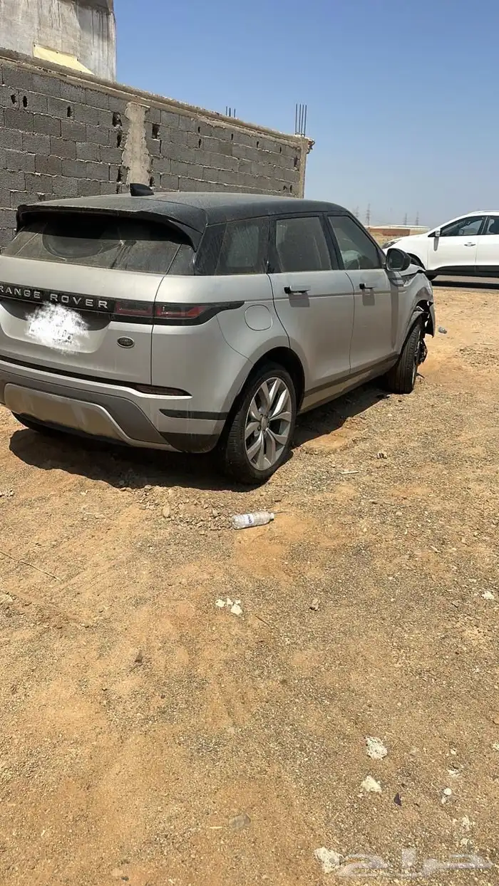 للبيع لاند روفر ايفوك مصدوم موديل 2020 1