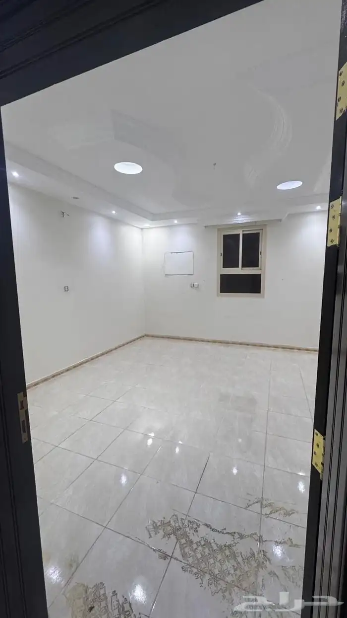 شقة فاخرة للايجار بالحلقة الشرقية بالطائف 2