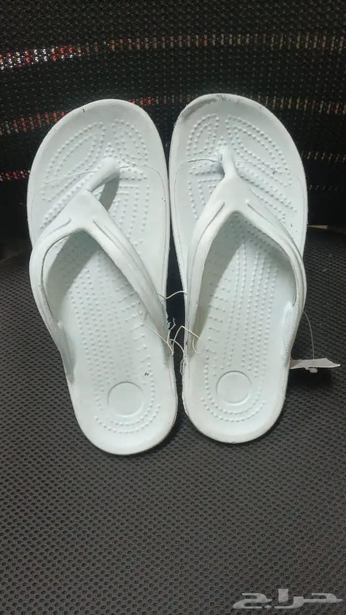 للبيع جزمات اسبورت وا اسليبر بي أسعار الجمله 9