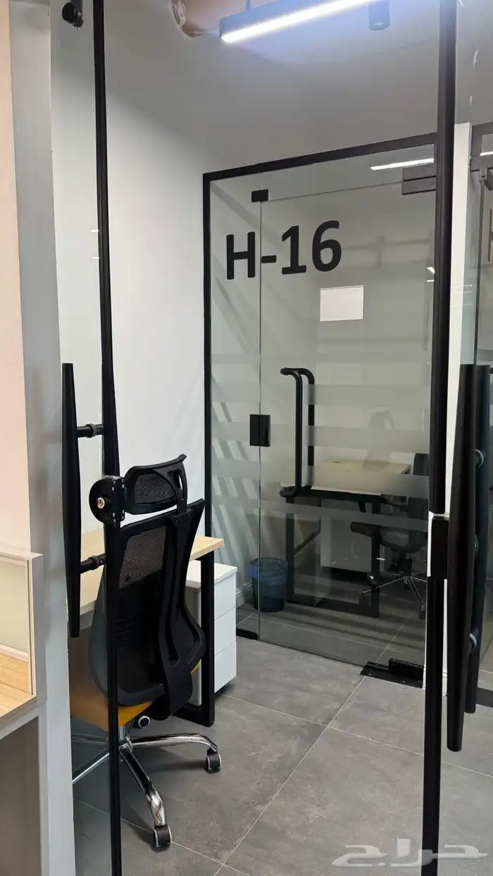 للايجار مكاتب وشقق وصالات مكتبيه 11