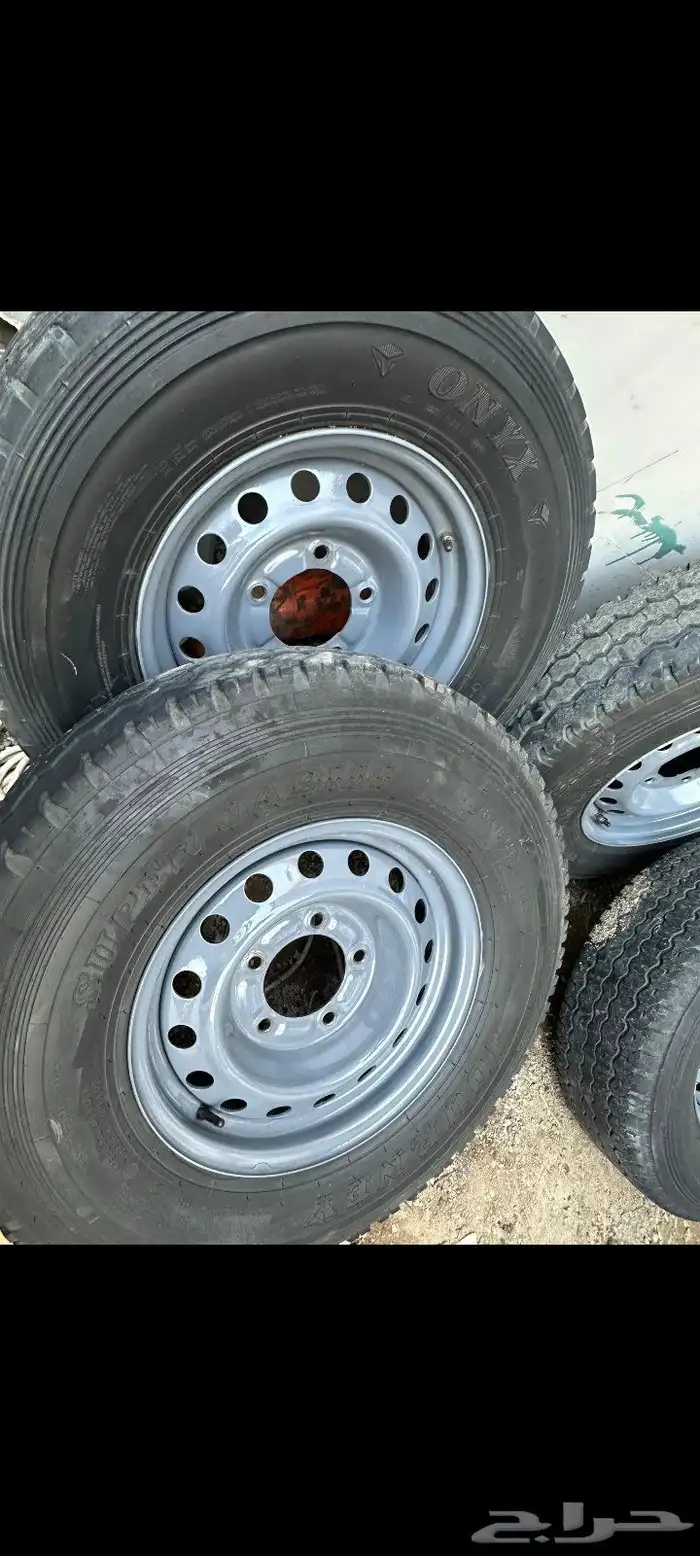 للبيع جنوط هلل مع الكفرات ربع شاص خمسة مسامير 3