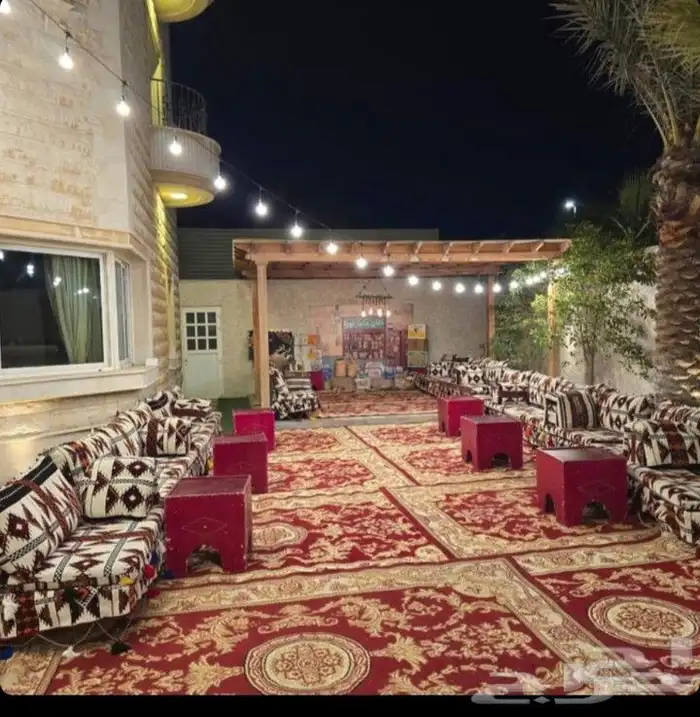 كراسي طاولات كراسي شفافه طاولات قزاز دائري 5