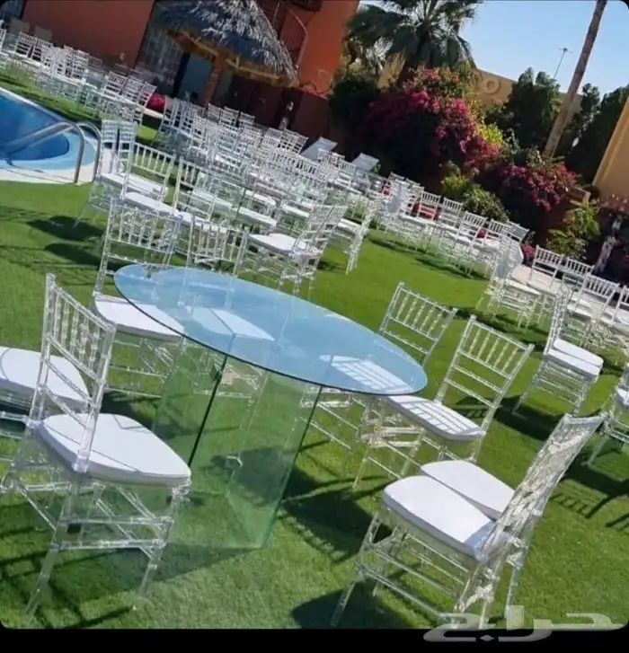 كراسي طاولات كراسي شفافه طاولات قزاز دائري 2