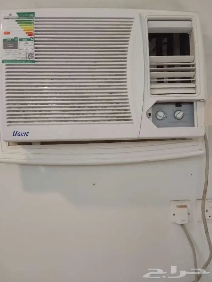 يوجد مكيف بي 950 2