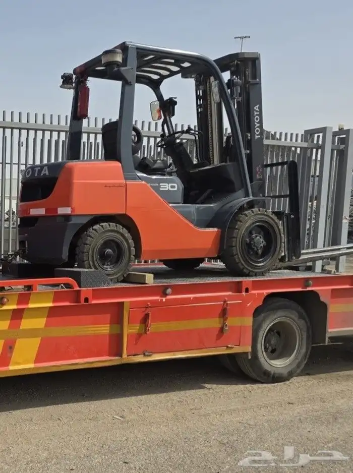 رافعات شوكيه فركلفت للايجار كرينات سيزرات مان لفت 2