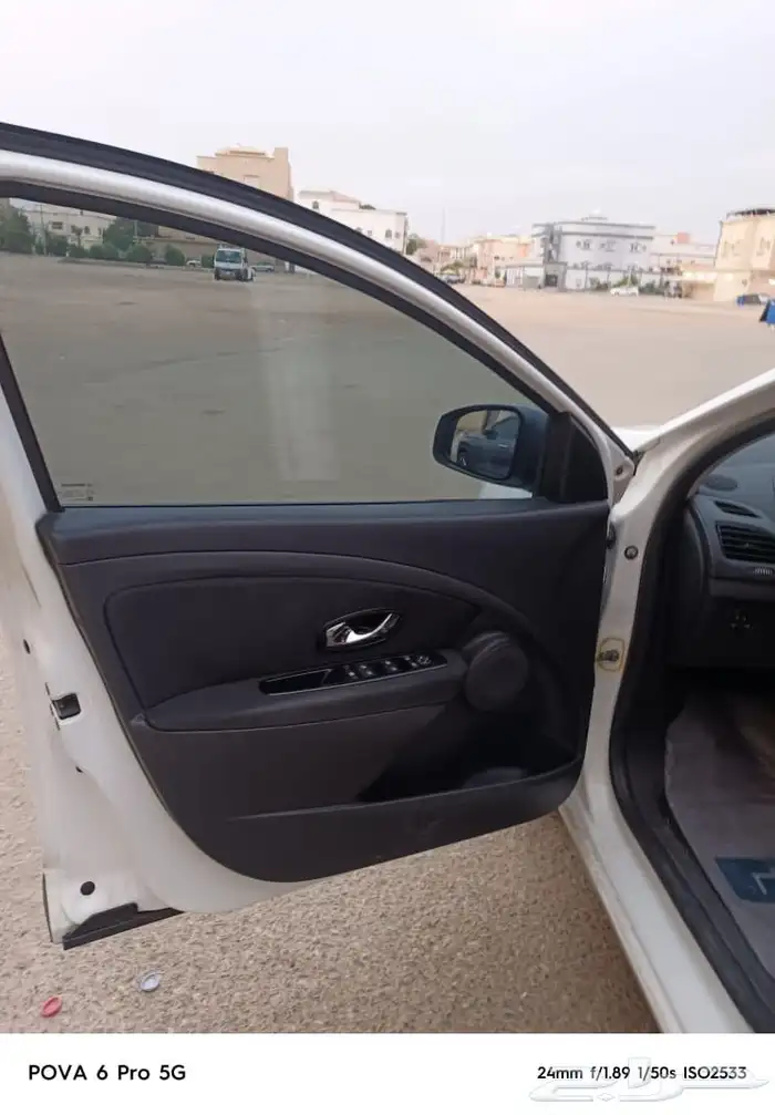 رينو ميغان 2015 للبيع 8