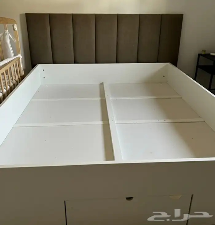 هيكل سرير كبير نفرين مقاس 180 0