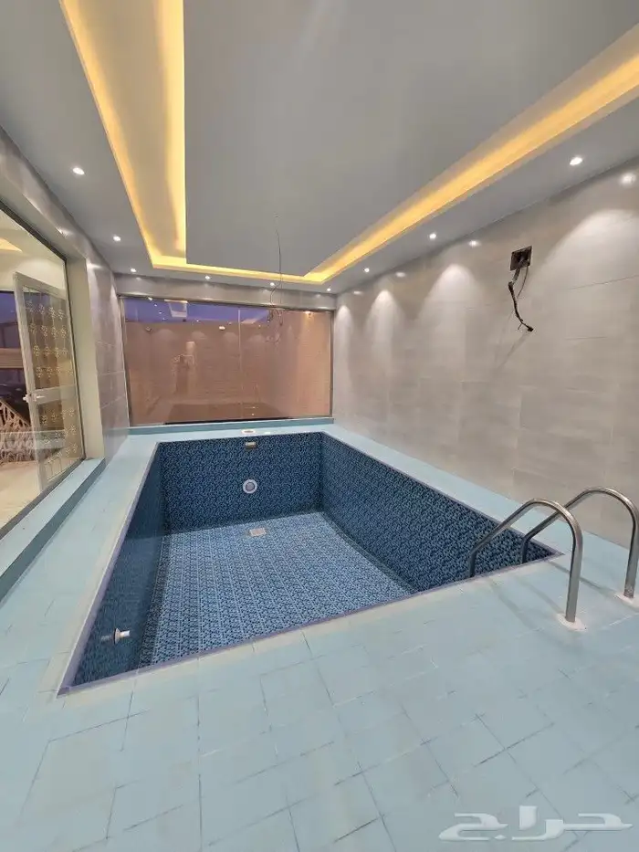 للبيع فيلا دورين وملحق بمسبح طريق غرب المدينة العسكرية720ألف 9