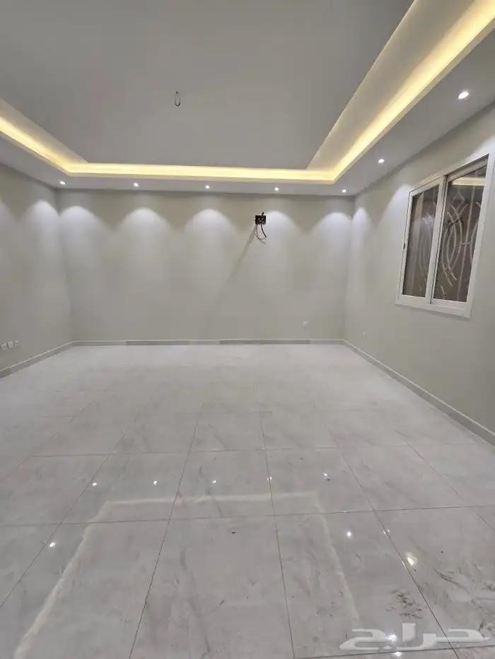 للبيع فيلا دورين وملحق بمسبح طريق غرب المدينة العسكرية720ألف 6