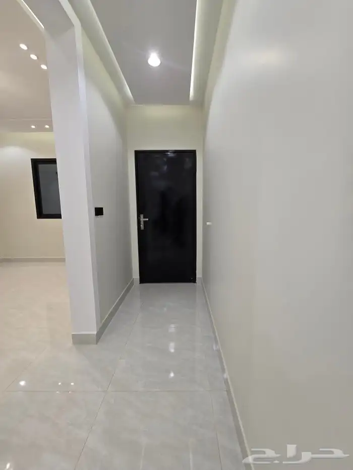 للبيع شقق ارضي 6غرفVIPحوش ومدخل سياره أبها درة المحالة580ألف 14