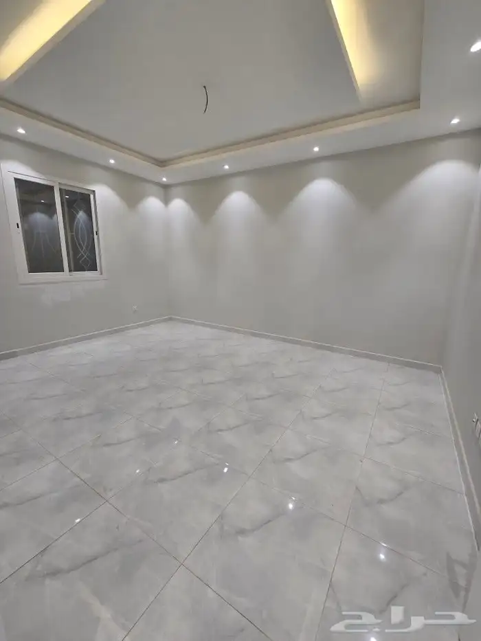 للبيع فيلا دورين وملحق بمسبح طريق غرب المدينة العسكرية720ألف 10