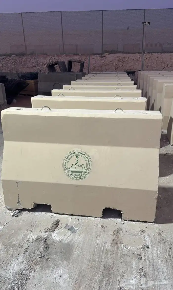 صبات حواجز واعمال خرسانيه 4