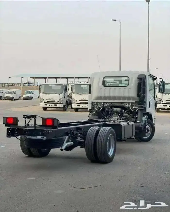 دينا 7 ونص طن شاص 6.85 متر طويل 5.2 موديل 2025 2