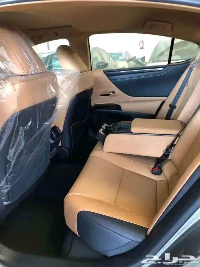 لكزس ES 350 فئه CA موديل 2025 بقسط 2695 الحسن 6