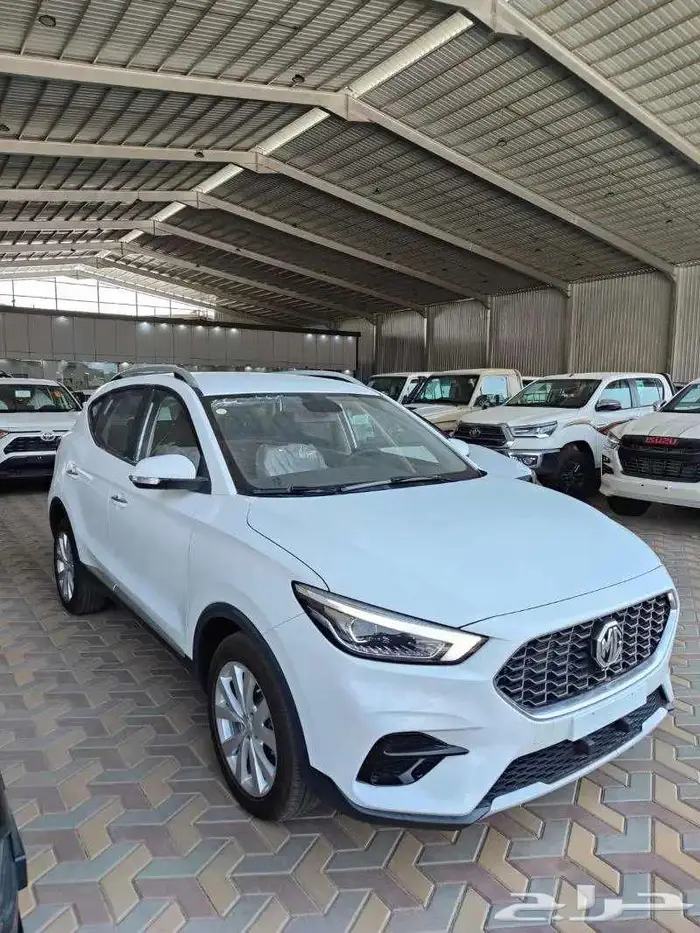 ام جي zs ستاندر 2023 3