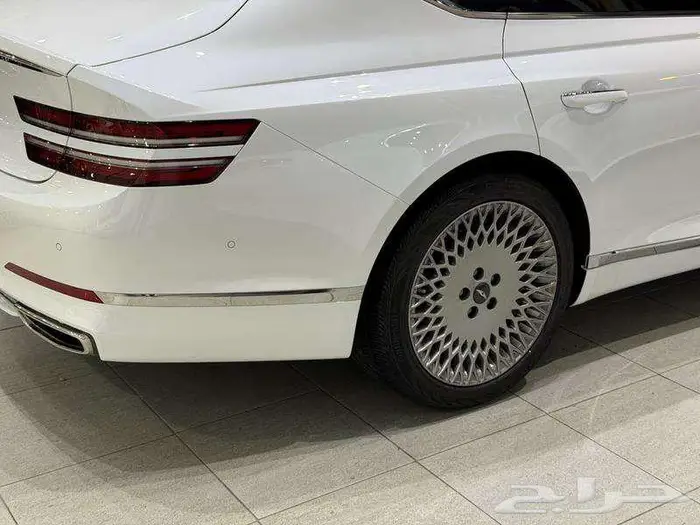 جينسيس - جي 80 2023 - G80 10