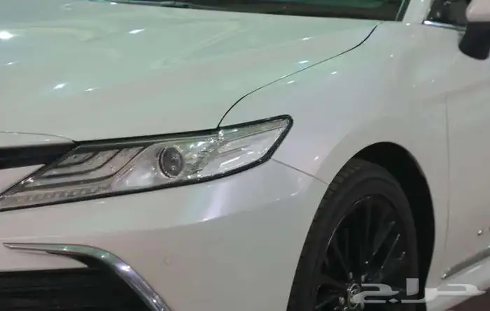 تويوتا كامري موديل 2023 فل كامل جراندي ( 6 سلندر ) 4