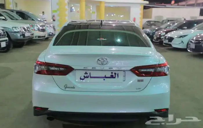 تويوتا كامري موديل 2023 فل كامل جراندي ( 6 سلندر ) 6