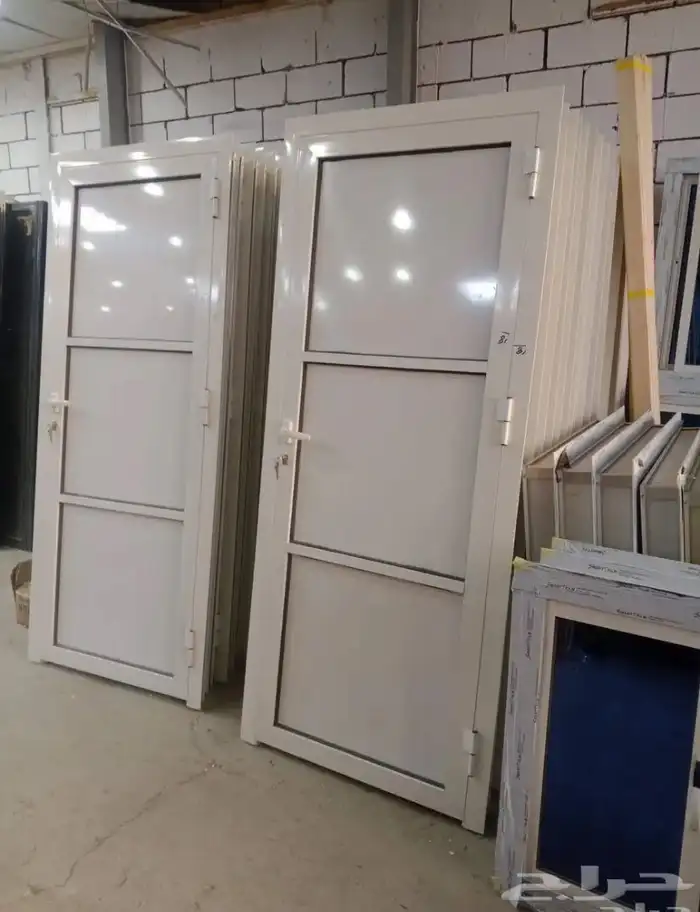 ابواب ألمنيوم للبيع العدد 16 باب بالمقاسات المعروضه 0