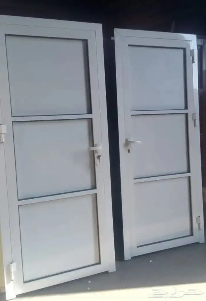 ابواب ألمنيوم للبيع العدد 16 باب بالمقاسات المعروضه 1