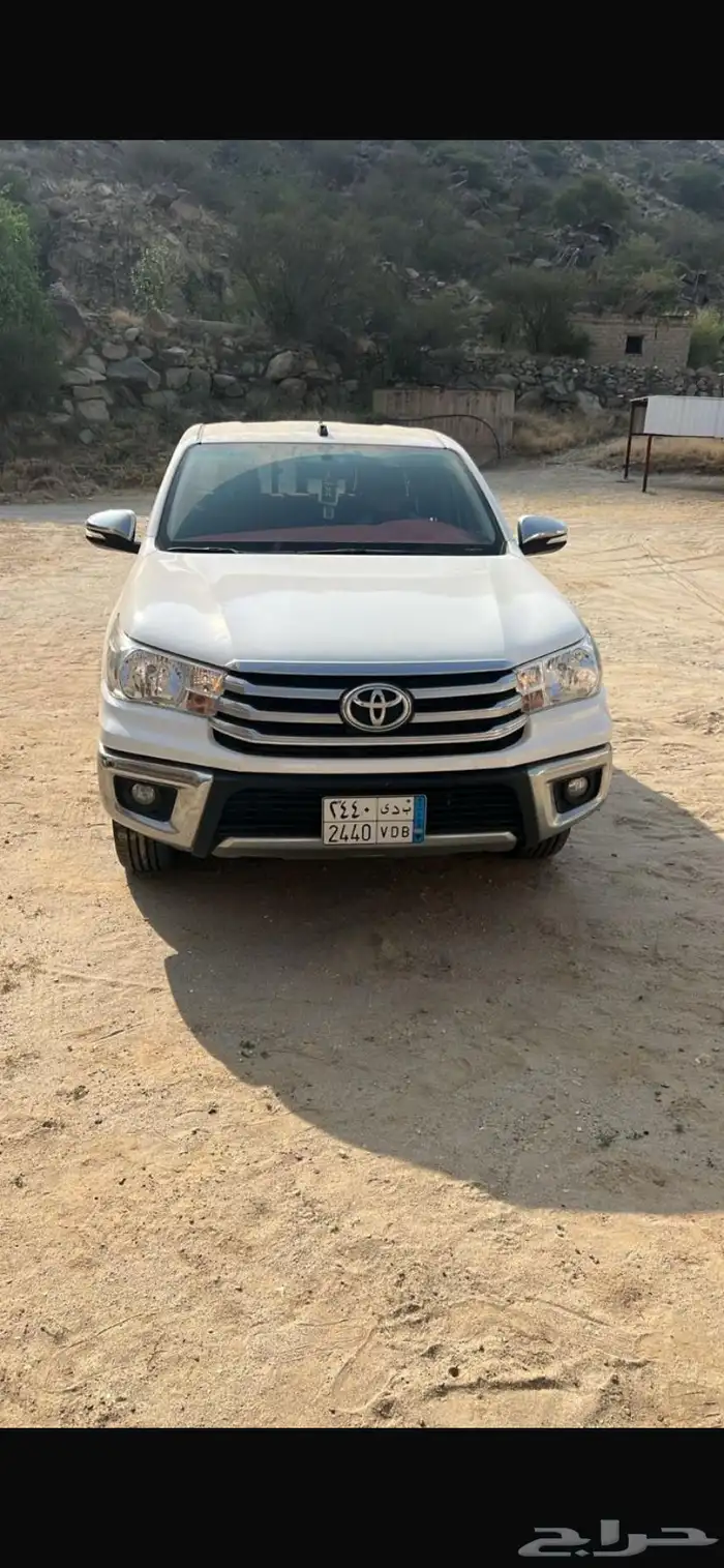 هايلوكس 2017 سعودي نظيف جدا جدا 3