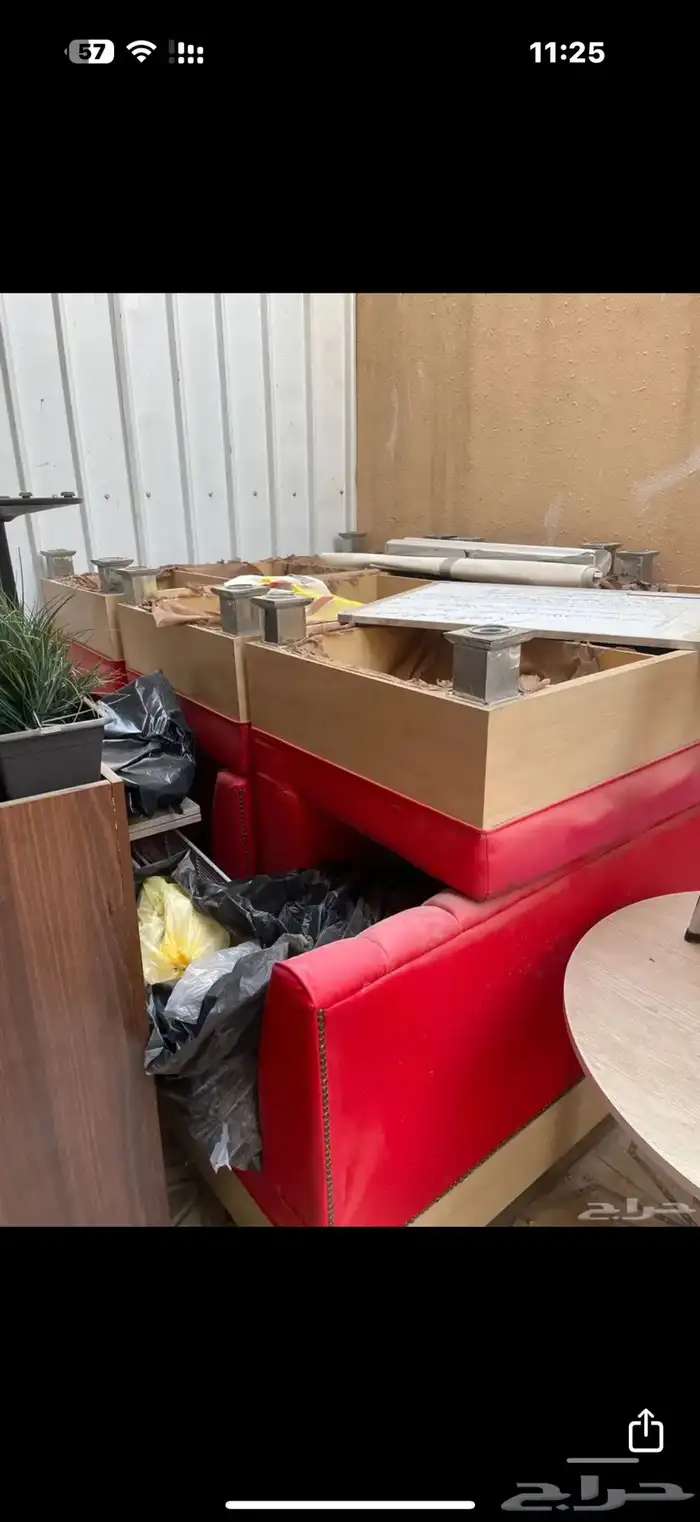 أغراض مطعم للبيع 1