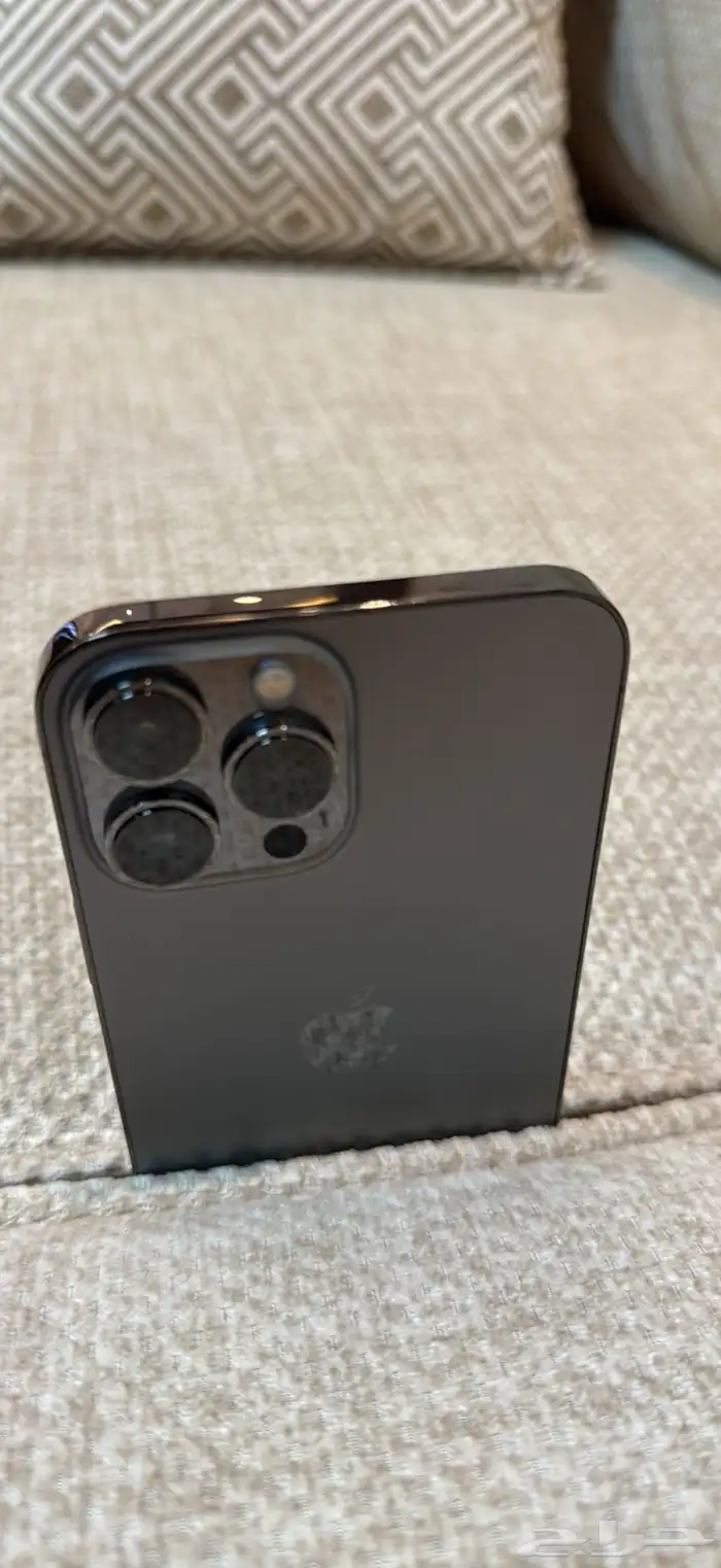 ايفون 13 برو ماكس نظيف 3